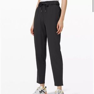Lululemon On the Fly Pant